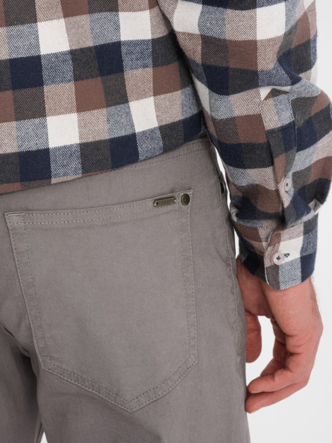 Męskie spodnie chino o dopasowanym kroju - ciemnobeżowe V5 OM-PACP-0151 - XXL