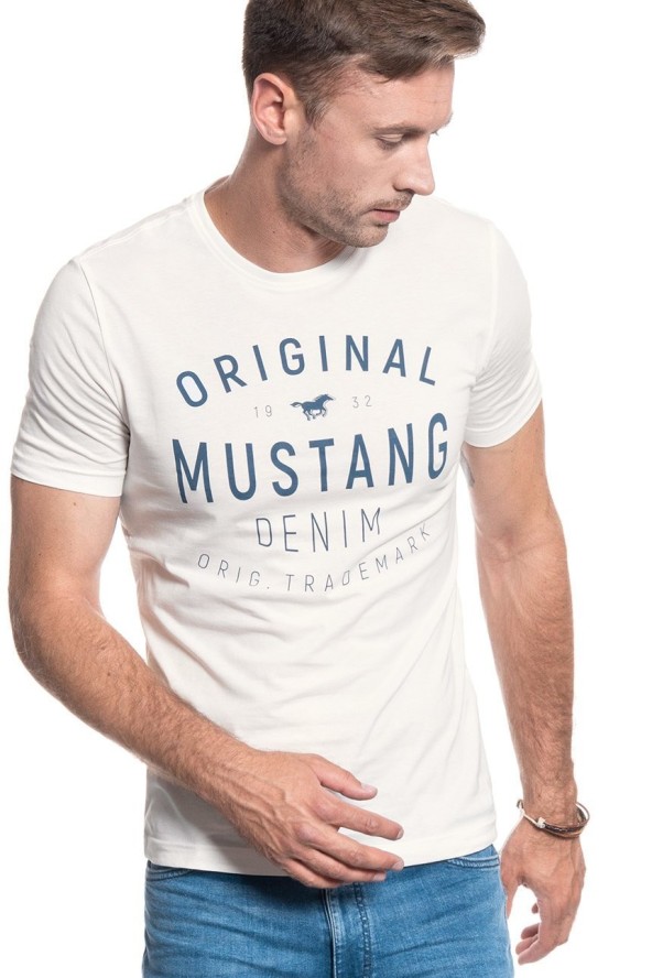 MUSTANG TSHIRT Alex C Print CLOUD DANCER 1010716 2020