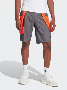 adidas Szorty sportowe City Escape Premium Shorts IC3730 Szary Loose Fit