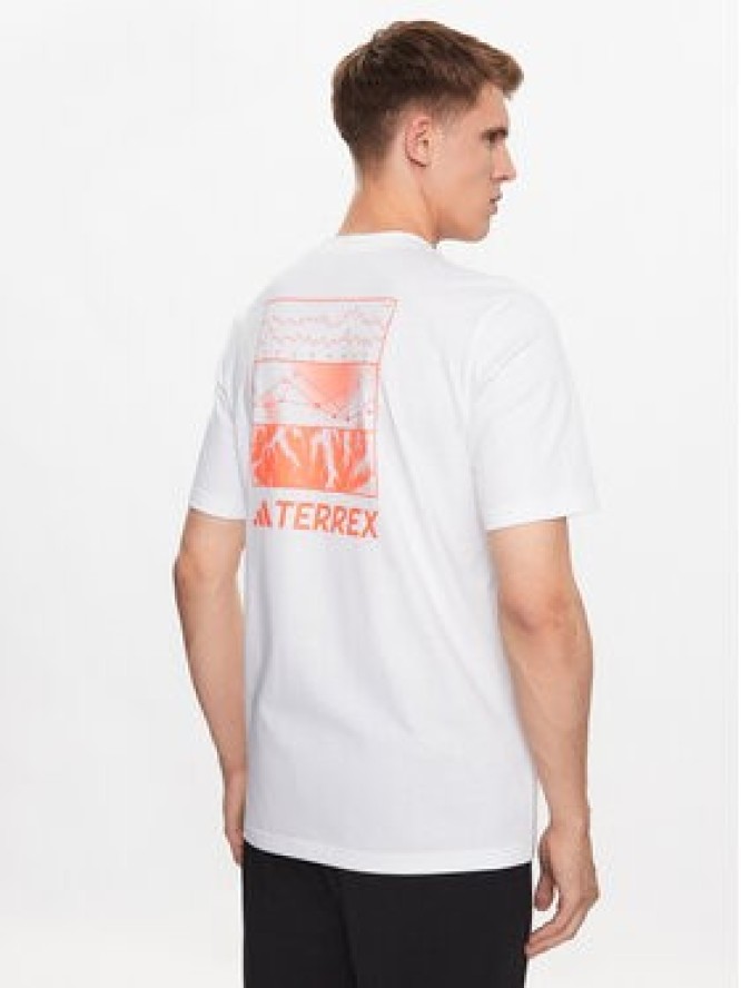 adidas T-Shirt IL2636 Biały Regular Fit