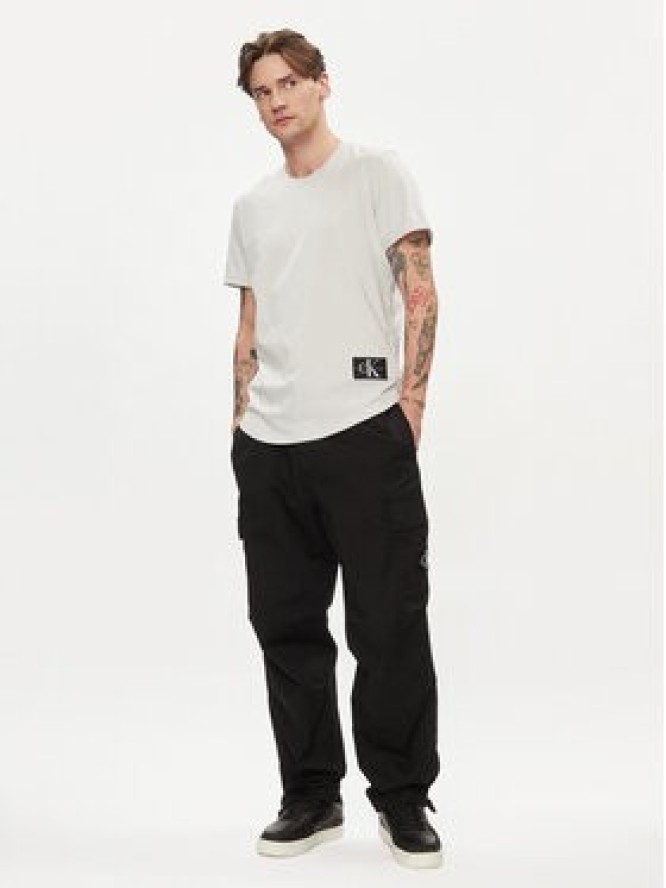 Calvin Klein Jeans T-Shirt J30J323482 Szary Regular Fit