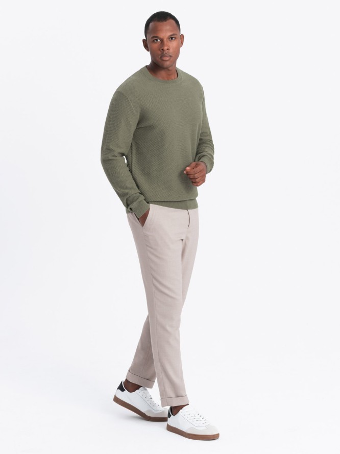 Sweter męski RELAXED FIT z dzianiny o splocie diamentowym – oliwkowy V4 OM-SWSW-0110 - XXL