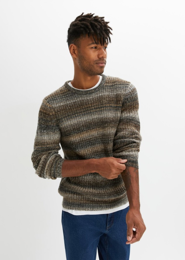 Sweter w paski