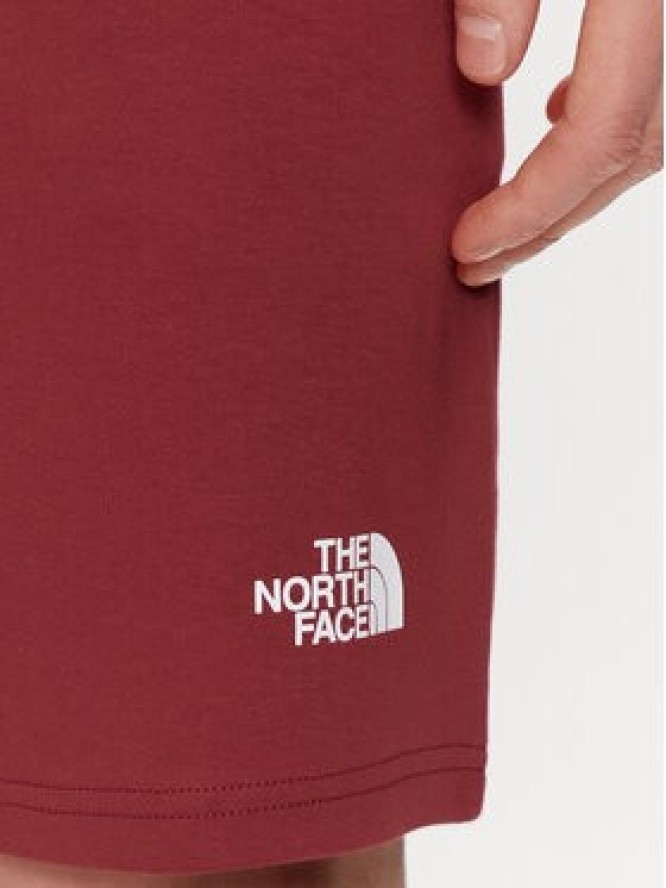 The North Face Szorty sportowe Graphic NF0A3S4F Czerwony Regular Fit