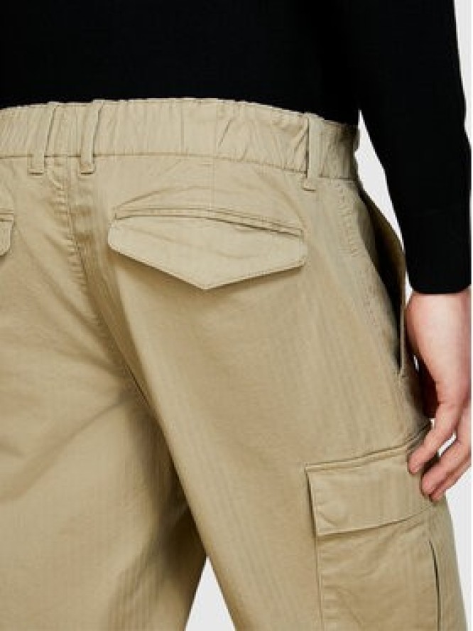 Sisley Spodnie materiałowe 4H2FSF03P Beżowy Straight Fit