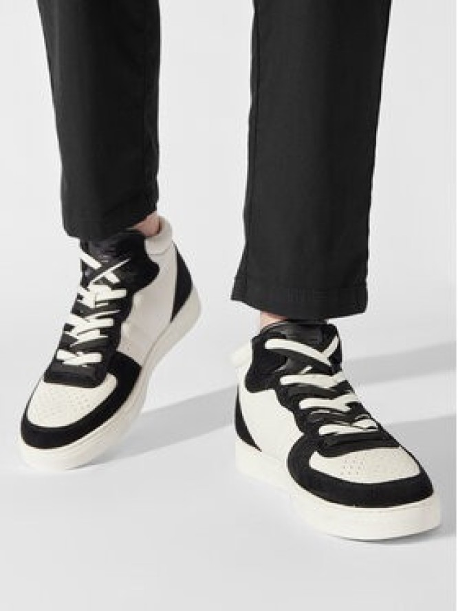 Emporio Armani Sneakersy X4Z119 XN777 N814 Biały