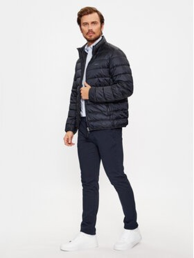 Gant Kurtka puchowa Light Down Jacket 7006298 Czarny Regular Fit