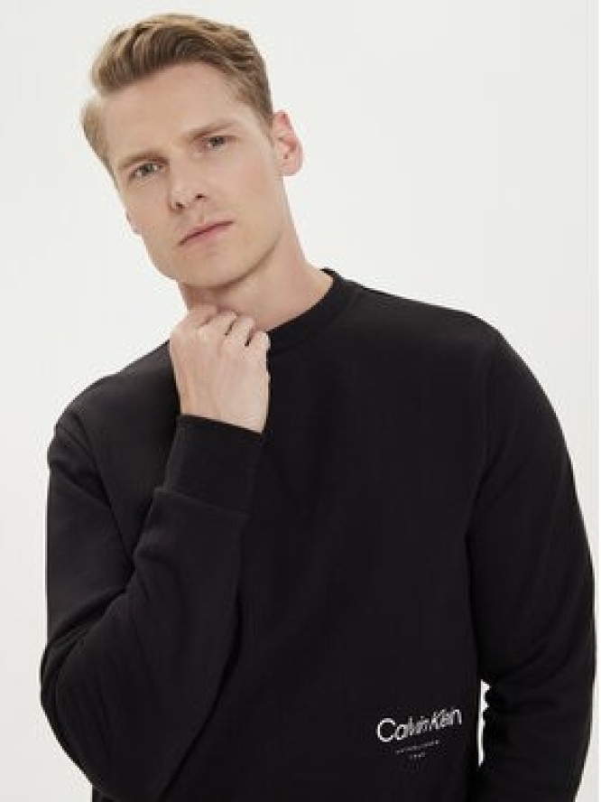 Calvin Klein Bluza Off Placement K10K113095 Czarny Regular Fit