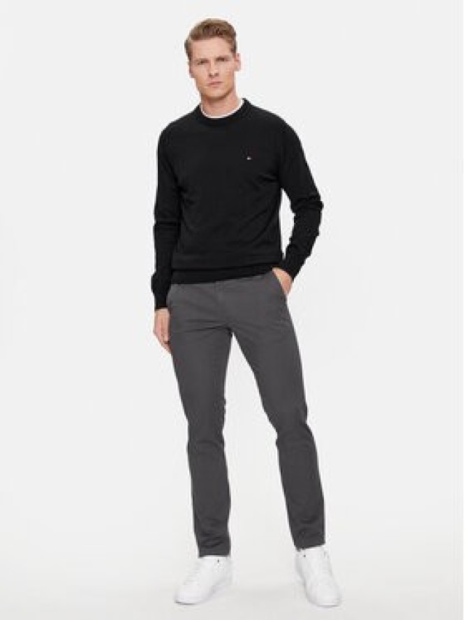 Tommy Hilfiger Chinosy Core Bleecker MW0MW28883 Szary Slim Fit