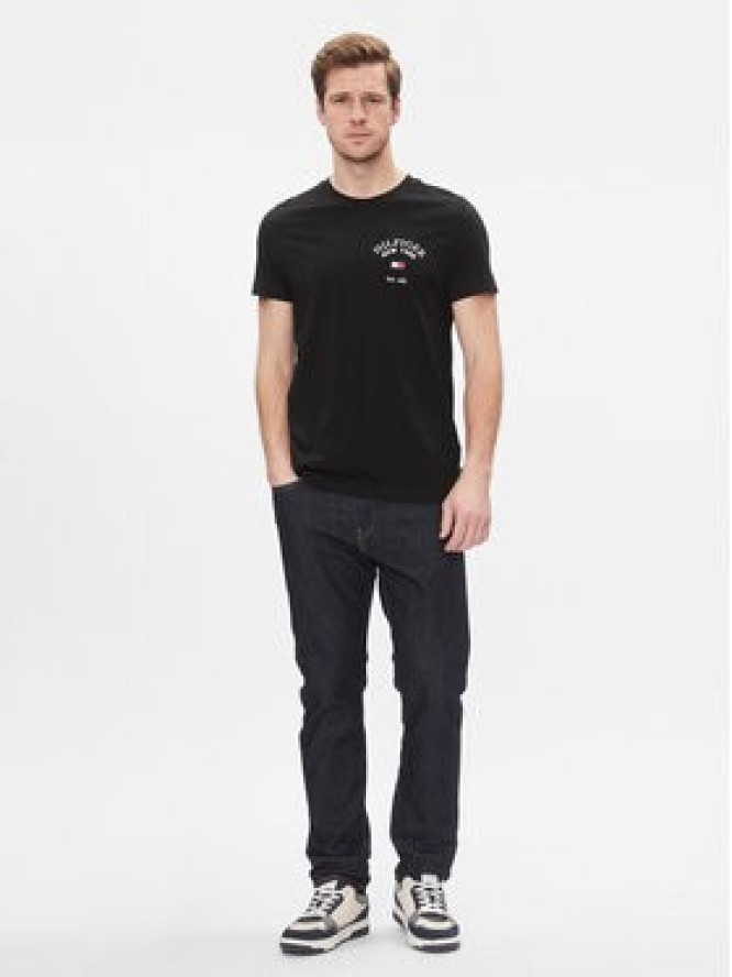 Tommy Hilfiger T-Shirt Arch Varsity Tee MW0MW33689 Czarny Regular Fit