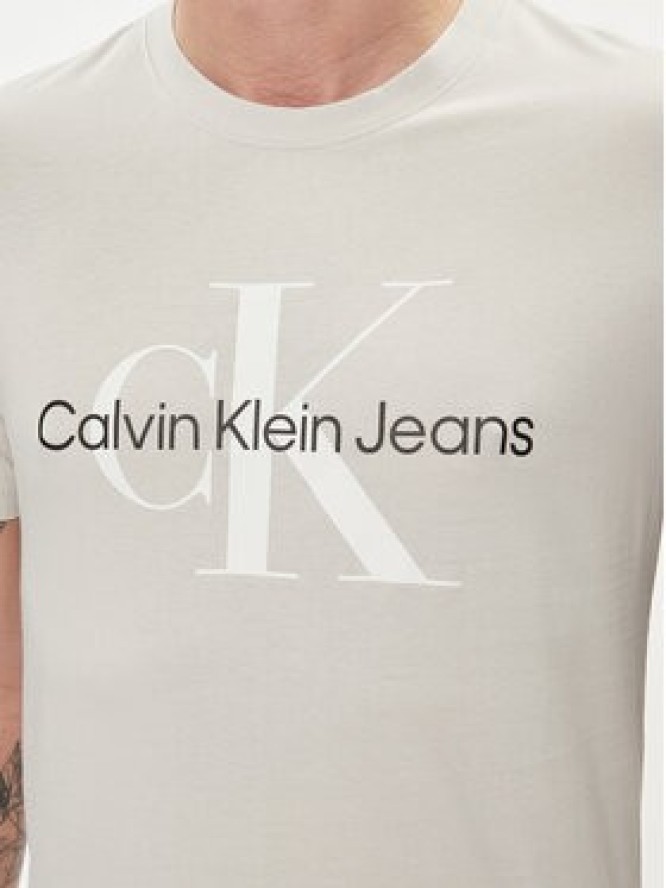 Calvin Klein Jeans T-Shirt J30J320806 Szary Slim Fit