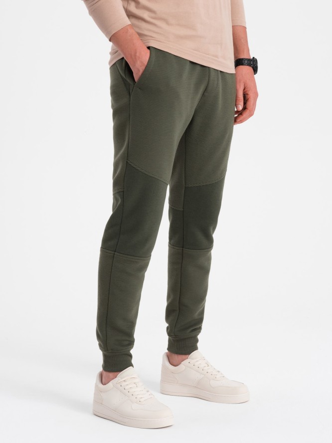 Męskie spodnie dresowe ze wstawkami z tkaniny ottoman - ciemnooliwkowe V3 OM-PASK-0127 - XXL