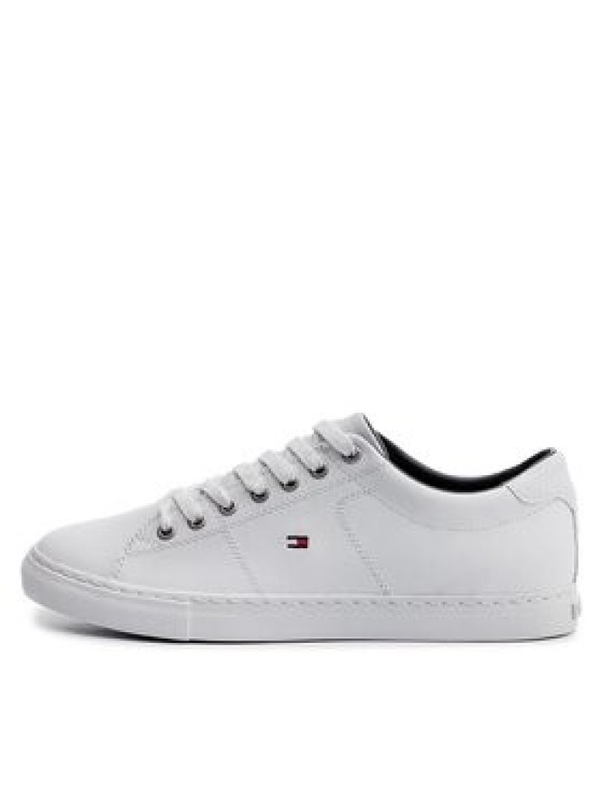 Tommy Hilfiger Sneakersy Essential Leather Sneaker FM0FM02157 Biały