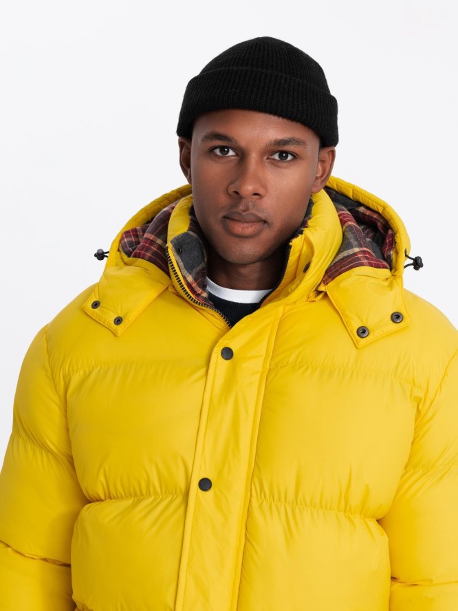 Kurtka męska typu puffer z podszewką w kratę – żółta V3 OM-JAHP-0205 - XXL