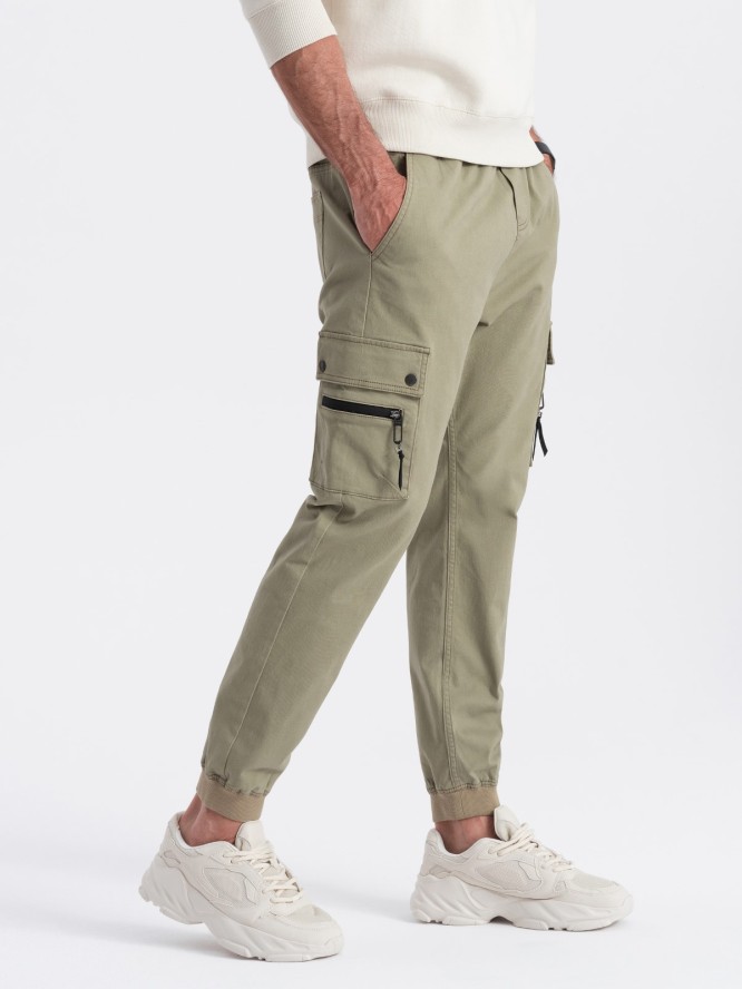 Męskie spodnie JOGGERY z zapinanymi kieszeniami cargo - khaki V1 OM-PAJO-0125 - XXL