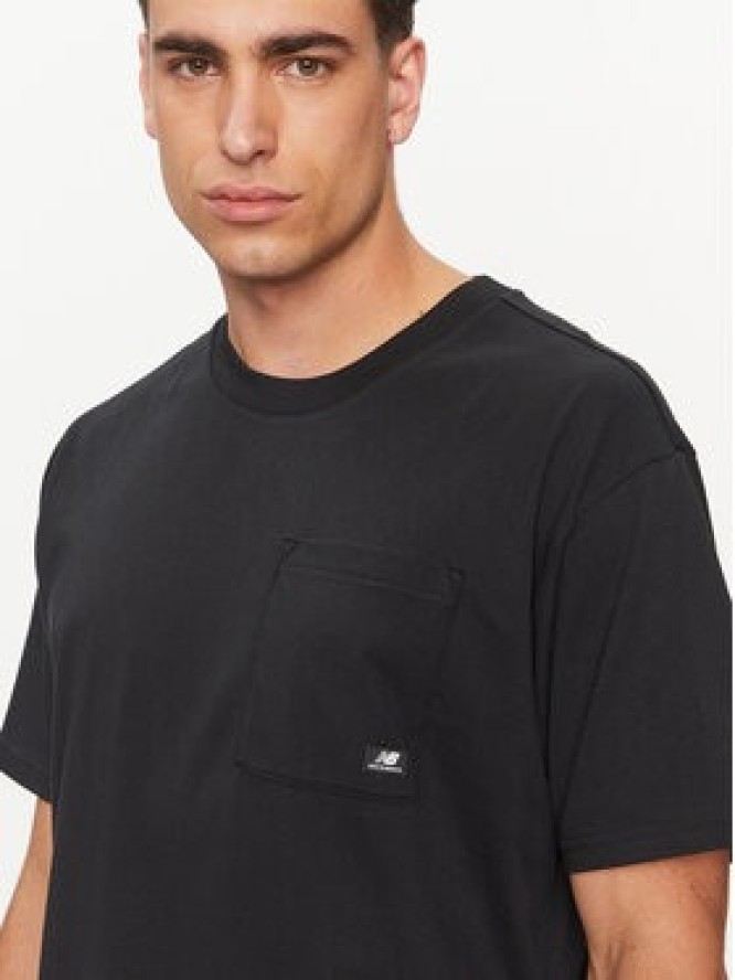 New Balance T-Shirt Essentials Reimagined Cotton Jersey Short Sleeve T-shirt MT31542 Czarny Regular Fit