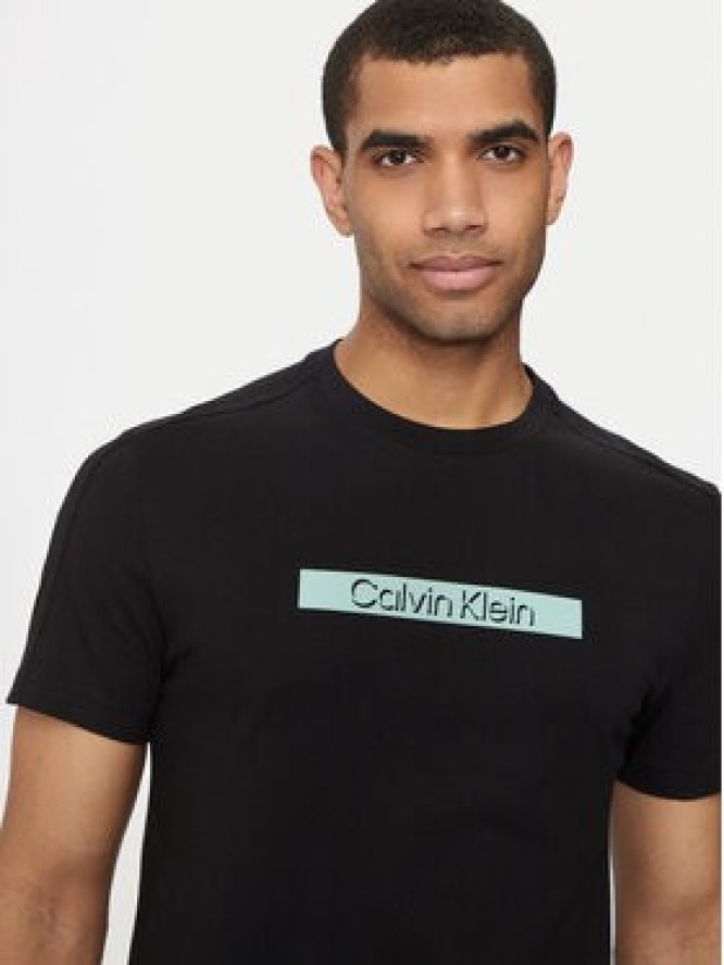 Calvin Klein T-Shirt Shadow Logo K10K113110 Czarny Regular Fit