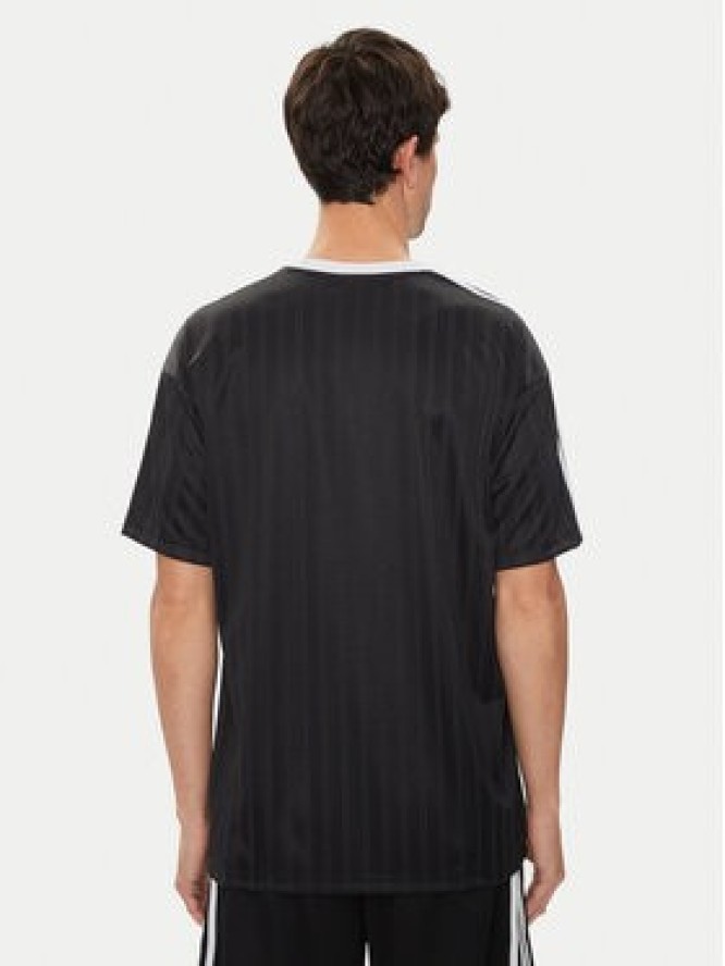 adidas T-Shirt adicolor IU2341 Czarny Loose Fit
