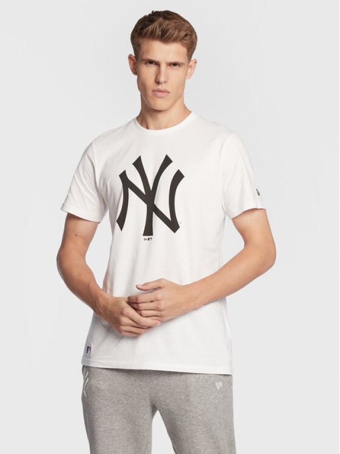 New Era T-Shirt New York Yankees Team Logo 11863818 Biały Regular Fit