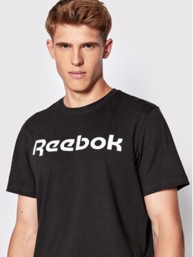 Reebok T-Shirt Classic Graphic Series Linear Logo GJ0136 Czarny Slim Fit