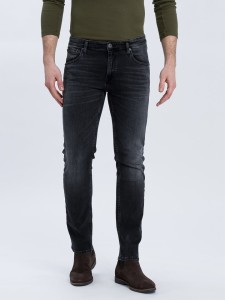 Cross Jeans Dżinsy - Regular fit - w kolorze antracytowym rozmiar: W38/L32