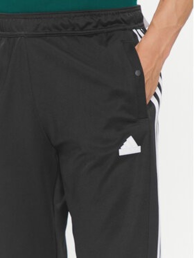 adidas Spodnie dresowe Tiro IP3778 Czarny Regular Fit
