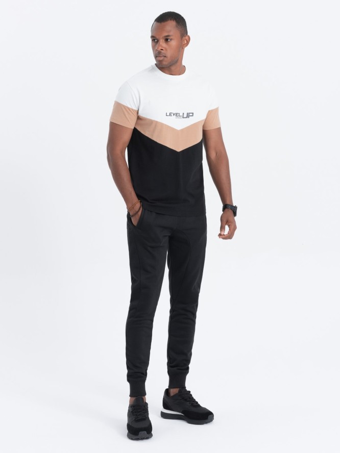T-shirt męski bawełniany trójkolorowy z logo - czarno-brązowy V3 S1747 - XXL