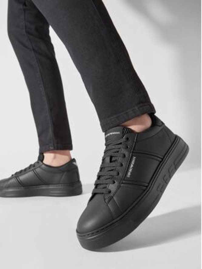 Emporio Armani Sneakersy X4X570 XN840 K001 Czarny