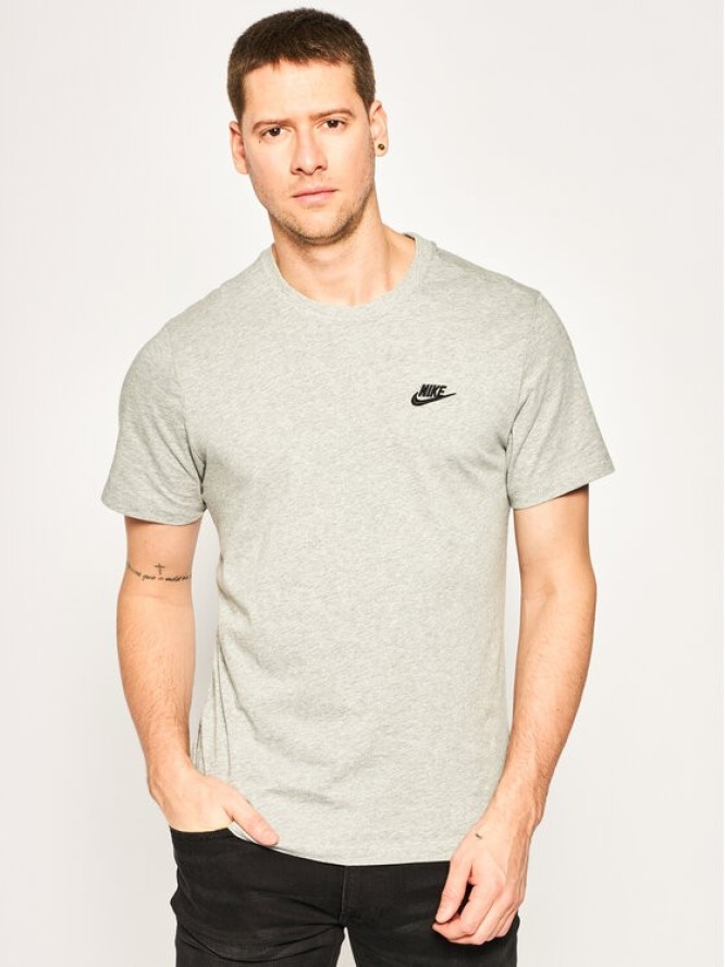 Nike T-Shirt Sportswear Club AR4997 Szary Standard Fit