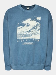 BDG Urban Outfitters Bluza Asui Hokusai Sweat 77393916 Niebieski Regular Fit