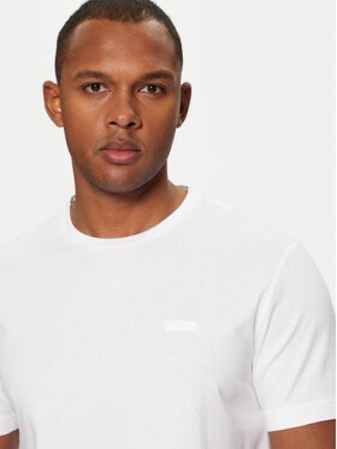 Calvin Klein T-Shirt Smooth Cotton T-Shirt K10K112229 Biały Regular Fit