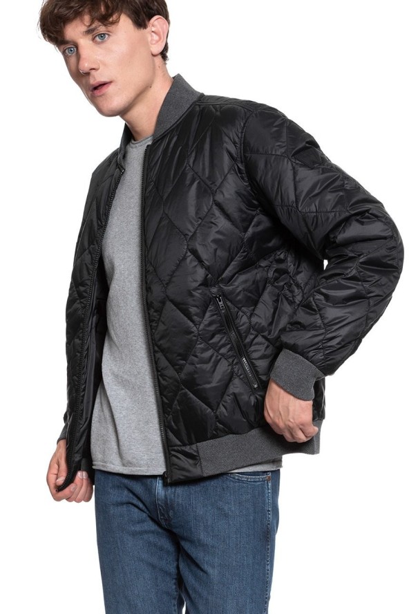 KURTKA WRANGLER BOMBER JACKET BLACK W4A6Y8100