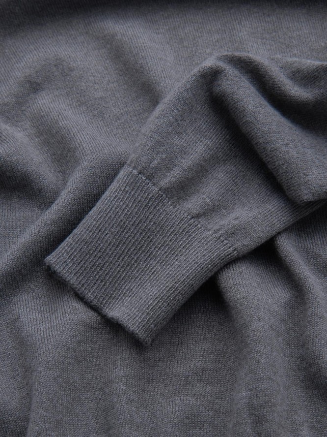 Klasyczny sweter męski z wiskozą BASIC z okrągłym dekoltem – szary melanż V1 OM-SWBS-0106 - XXL