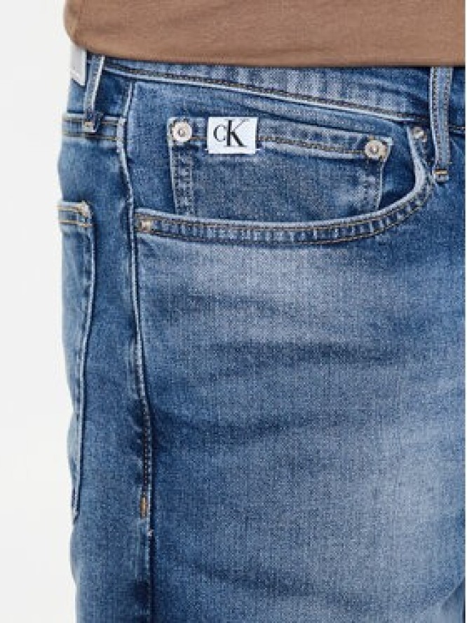 Calvin Klein Jeans Szorty jeansowe J30J322784 Niebieski Slim Fit
