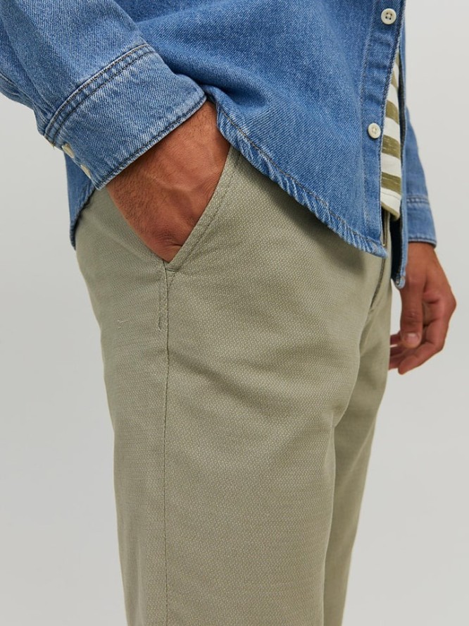 Jack & Jones Spodnie chino w kolorze beżowym rozmiar: W30/L34