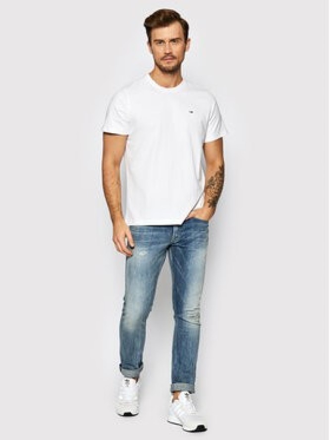 Tommy Jeans T-Shirt Classic DM0DM09598 Biały Regular Fit