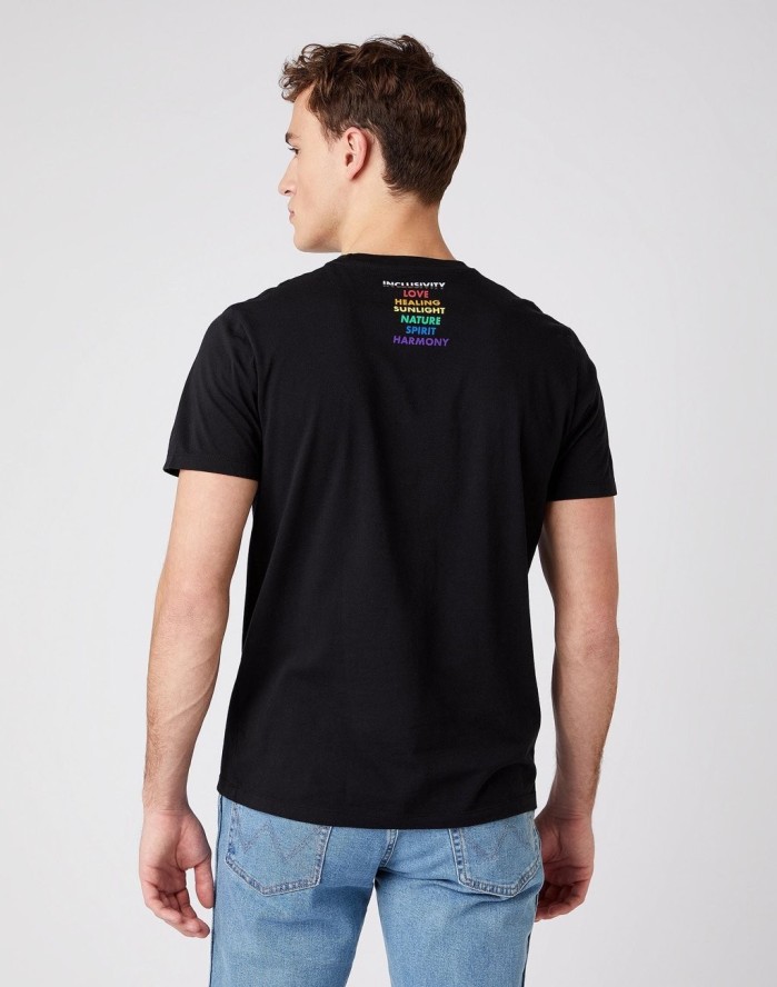 MĘSKA KOSZULKA WRANGLER PRIDE TEE BLACK W755D3100