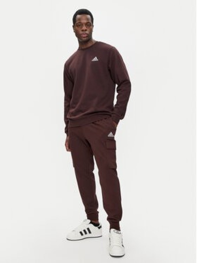 adidas Spodnie dresowe Essentials Fleece IY9092 Brązowy Regular Fit