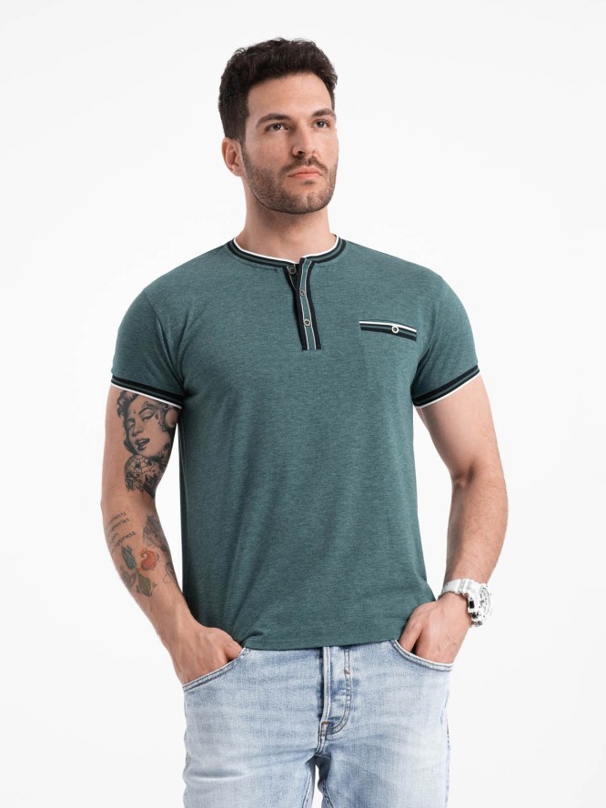 Męski t-shirt henley z ozdobnymi ściągaczami - ciemnozielony V2 OM-TSCT-0175 - XXL