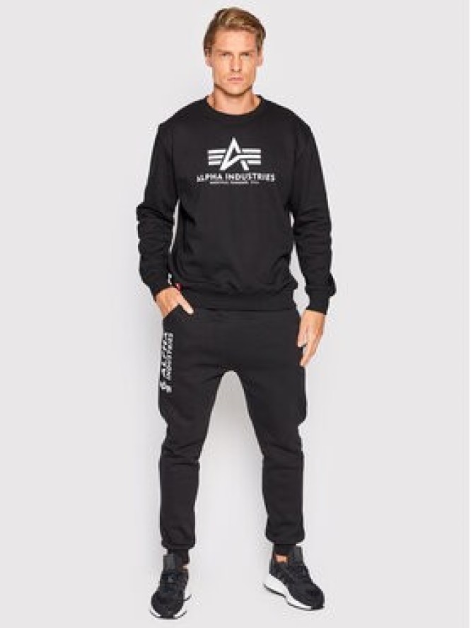 Alpha Industries Spodnie dresowe Basic 116368 Czarny Regular Fit