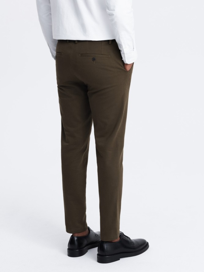 Spodnie męskie chino SLIM FIT z delikatną teksturą - ciemnooliwkowe V4 OM-PACP-0190 - XXL