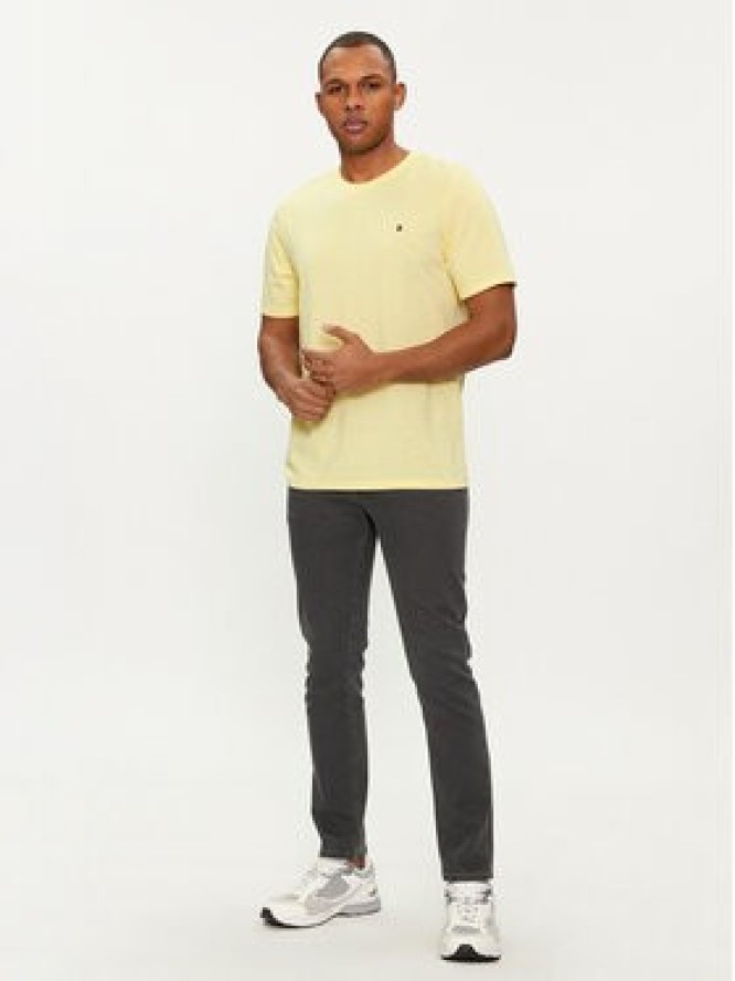 Jack&Jones T-Shirt Paulos 12245087 Żółty Standard Fit