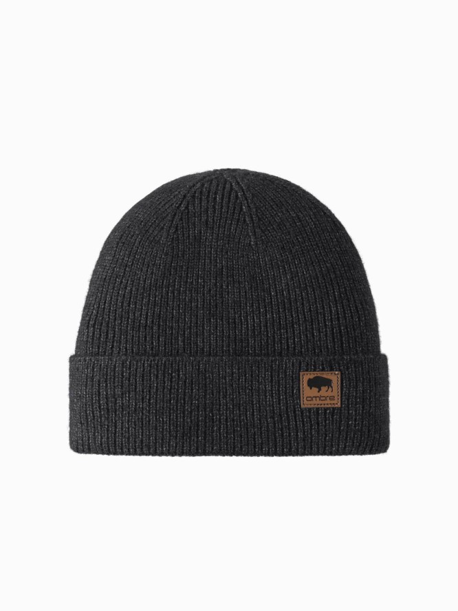 Dzianinowa męska czapka beanie z naszywką – czarny melanż V1 OM-ACWH-0123 - uniwersalny