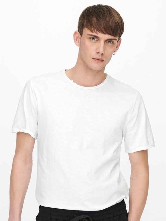 ONLY & SONS Koszulka "Benne" w kolorze białym rozmiar: M