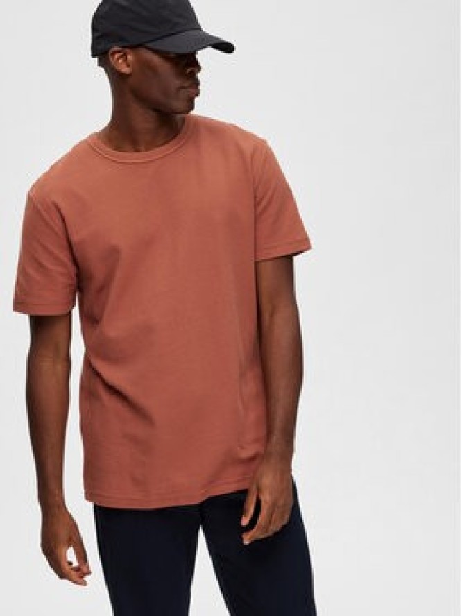 Selected Homme T-Shirt 16088532 Czerwony Relaxed Fit