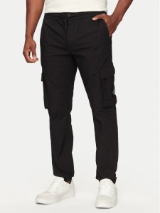 Calvin Klein Jeans Joggery J30J325900 Czarny Skinny Fit
