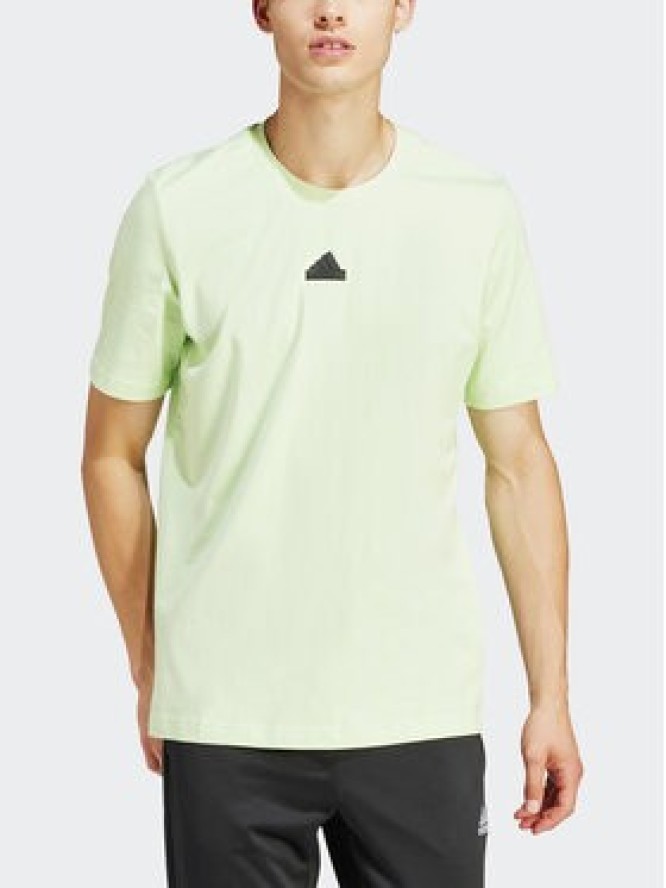 adidas T-Shirt City Escape Graphic IN6237 Zielony Regular Fit