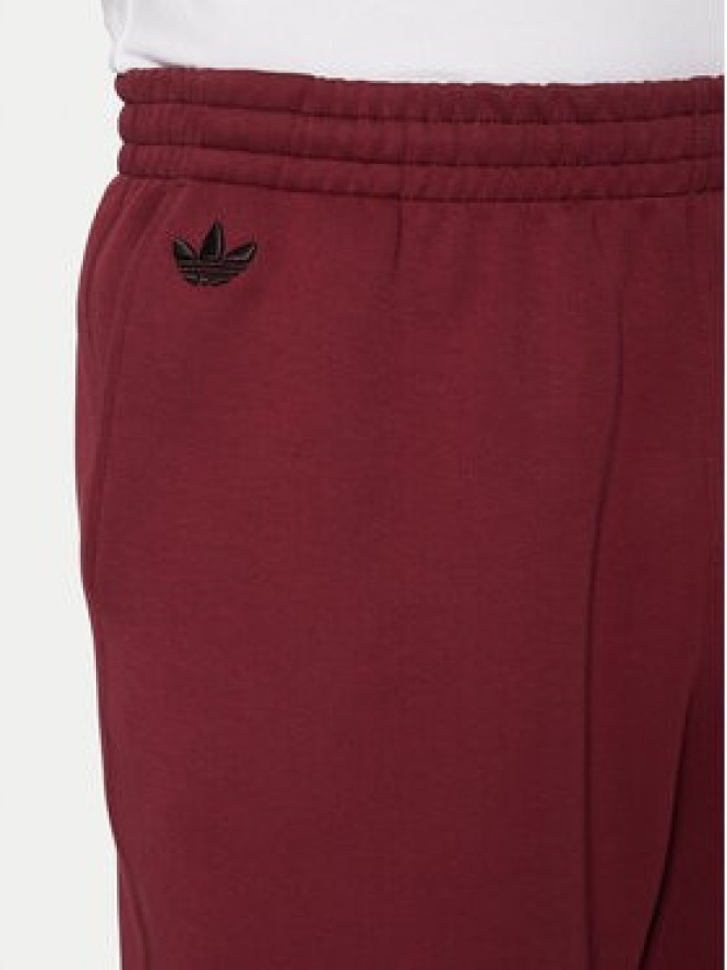 adidas Spodnie dresowe Neuclassics JC9902 Czerwony Loose Fit