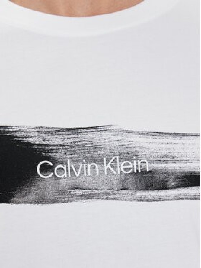 Calvin Klein T-Shirt Brush Logo K10K113113 Biały Regular Fit