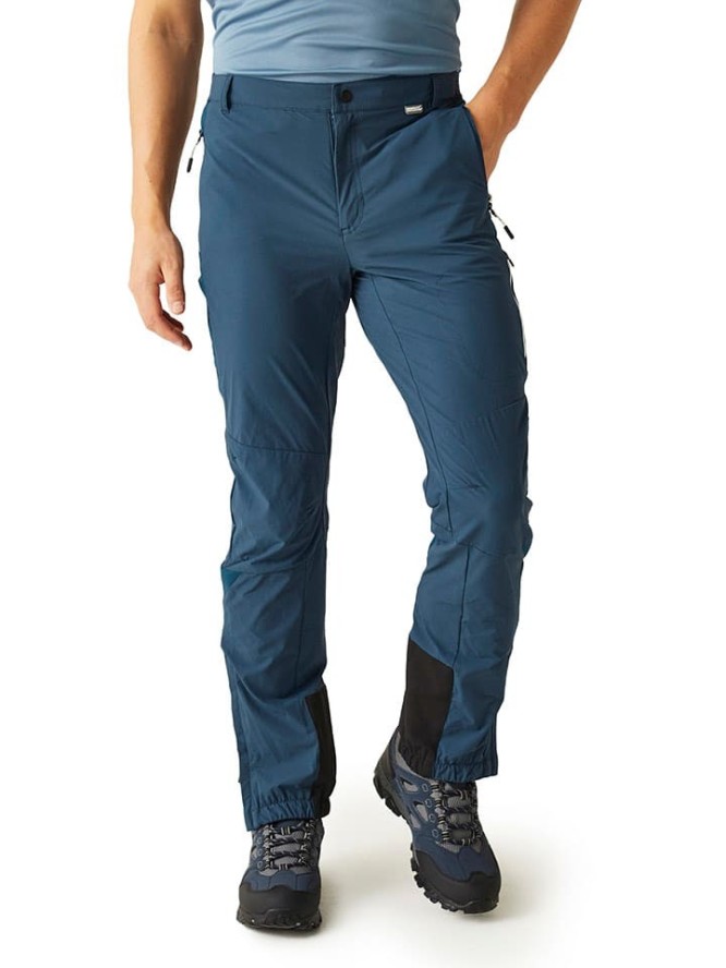 Regatta Spodnie funkcyjne "Mountain III" w kolorze niebieskim rozmiar: 50